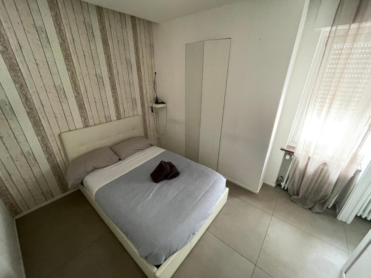 Rooms One อาออสตา ภายนอก รูปภาพ